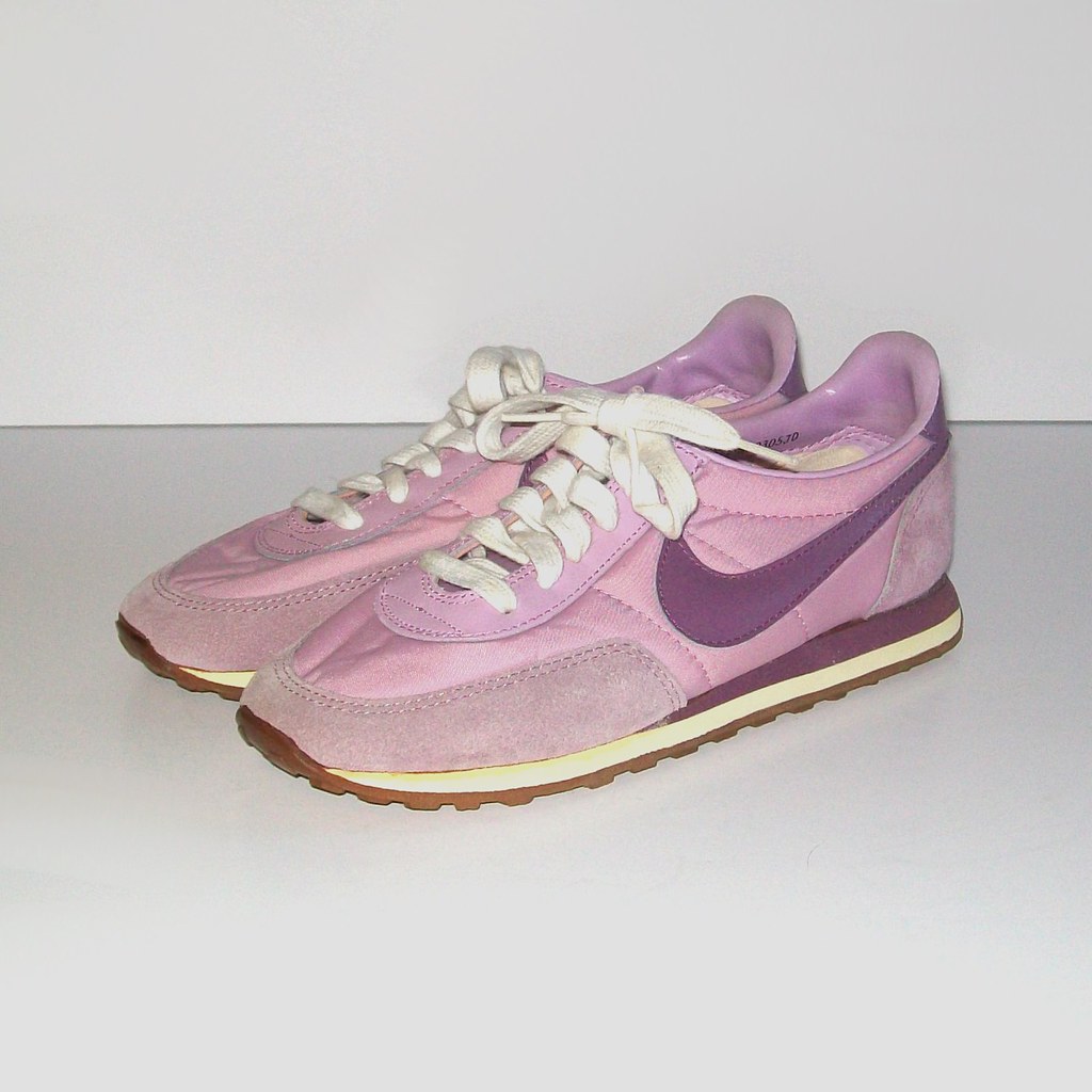 lavender tennis shoes