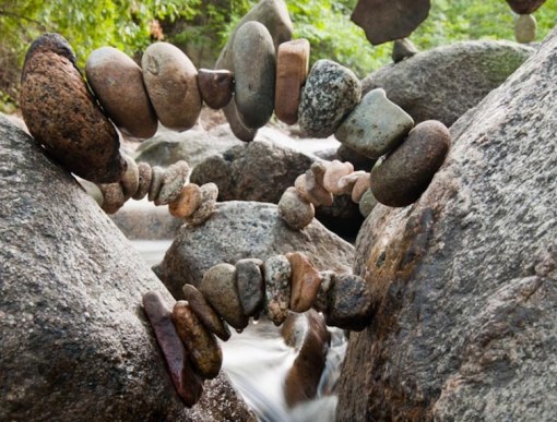 Top 10 Amazing Examples of Rock Balancing Art