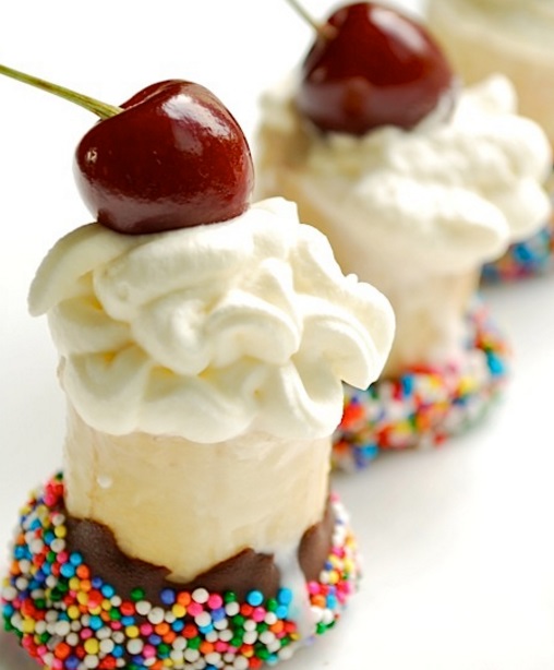 Banana Split Bites