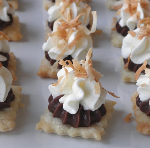 Chocolate Cream Pie Bites