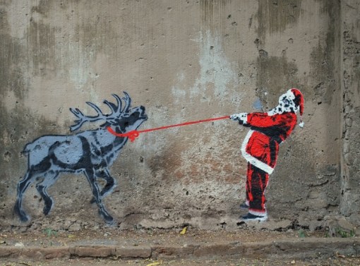 Top 10 Amazing Examples of Christmas Street Art