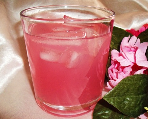 Rose Petal Iced Tea