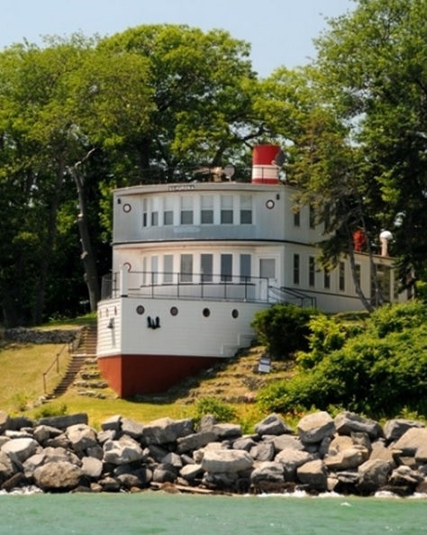 Top 10 Crazy Inland Ship & Boat Houses