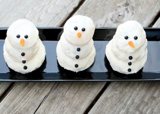 Cream Cheese & Cinnamon Snowmen