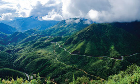 Legendary O Quy Ho pass in Vietnam’s northwest