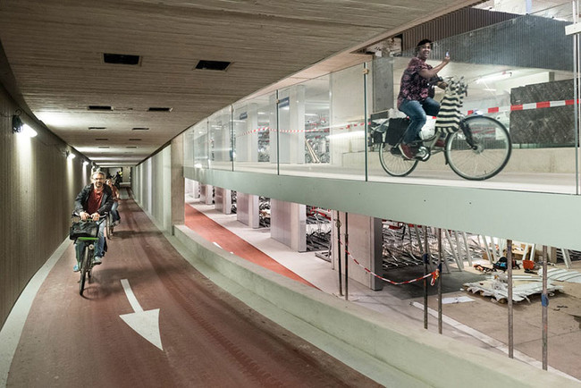 Utrecht Biggest Underground Bike Parking 11