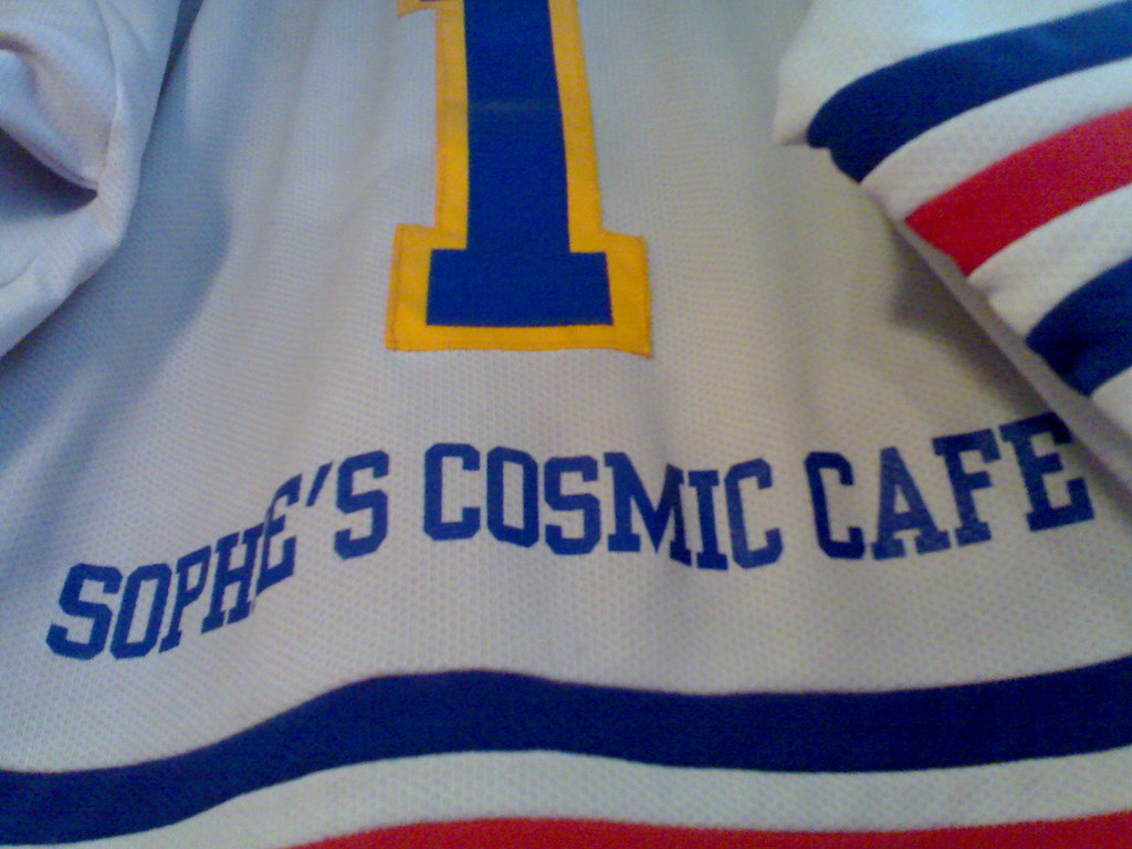 Hockey Sweater at Sophie's - Roland in Vancouver 989.jpg