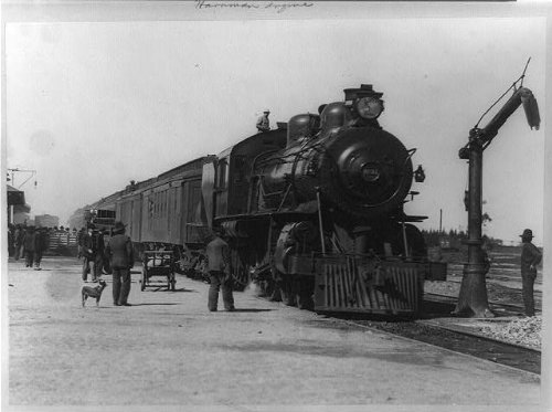 Photo: Harriman engine,Southern Pacific Railroad,station,Salinas,CA,California,1900