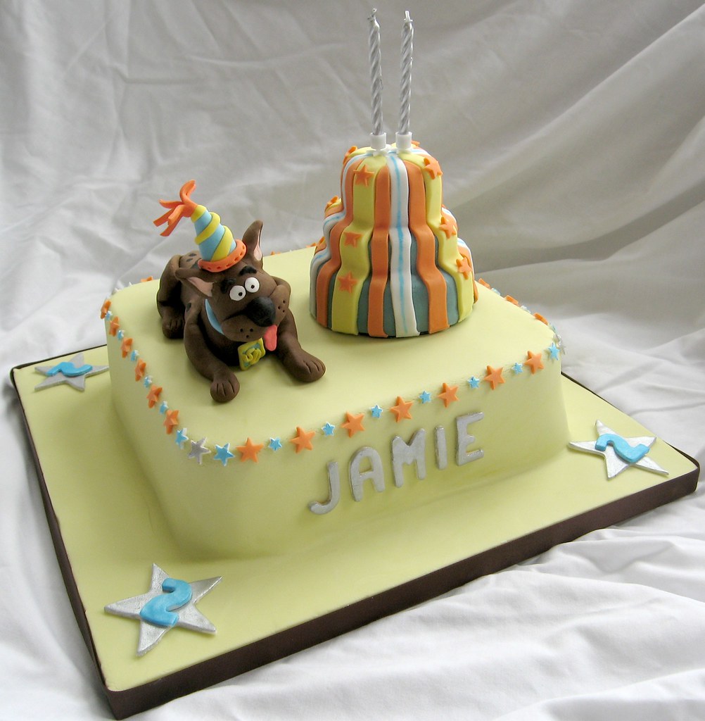 Scooby Doo Birthday Cake