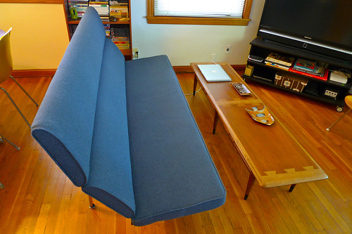 eames sofa compact and lane coffee table