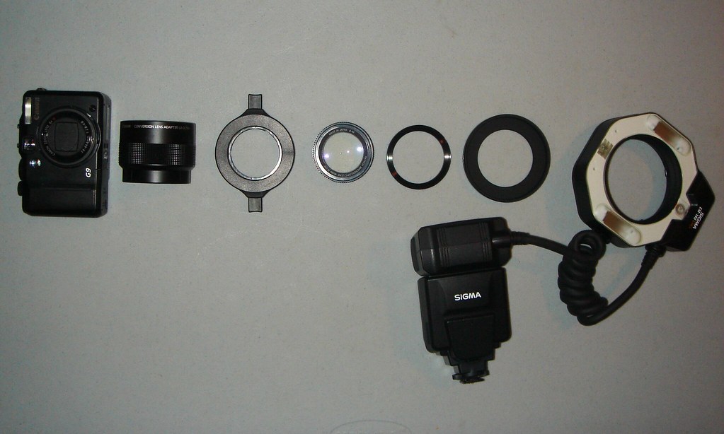 the kit - G9, diopter, ring flash, and FOUR adapters.