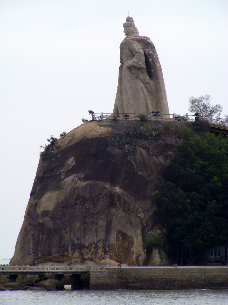 Statue of Zheng Chenggong