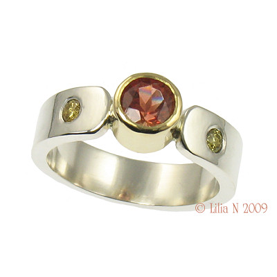18k Gold/Sterling Silver Ring with Sunstone and Sapphire Gemstones
