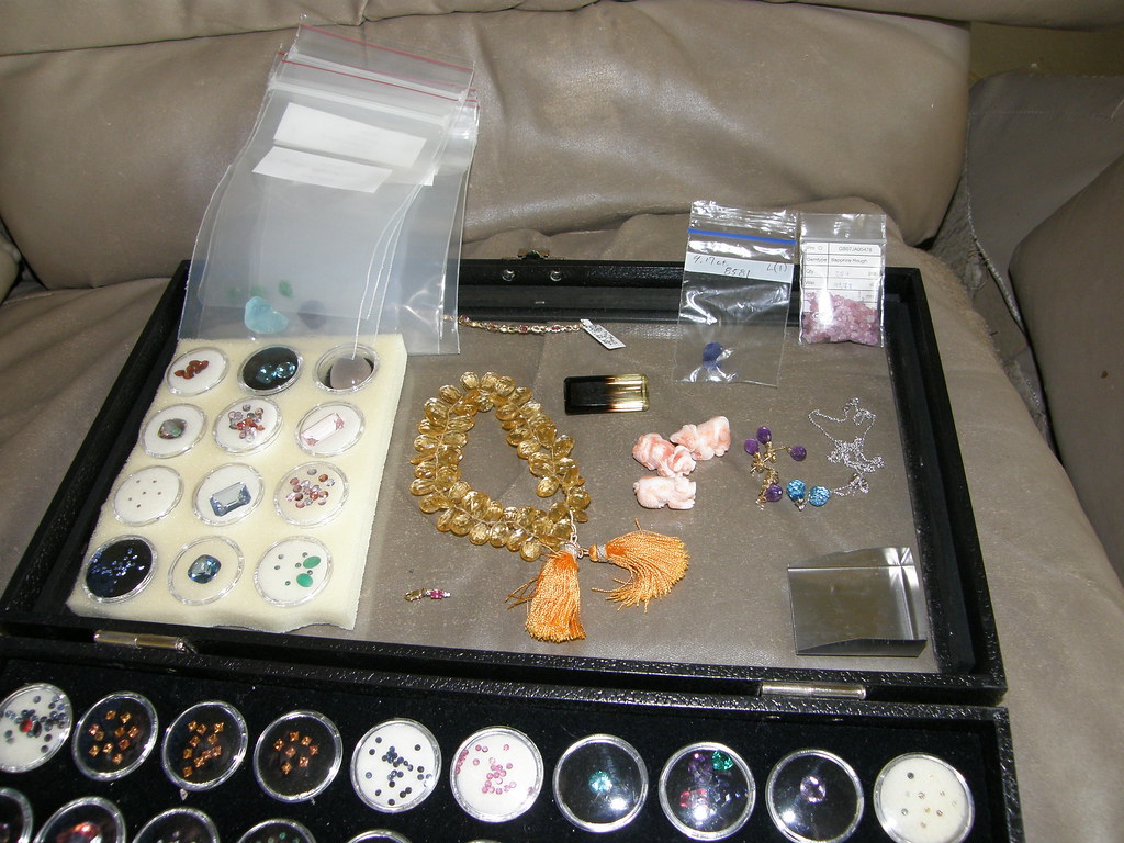 Jeweler's collection jun 2010 330