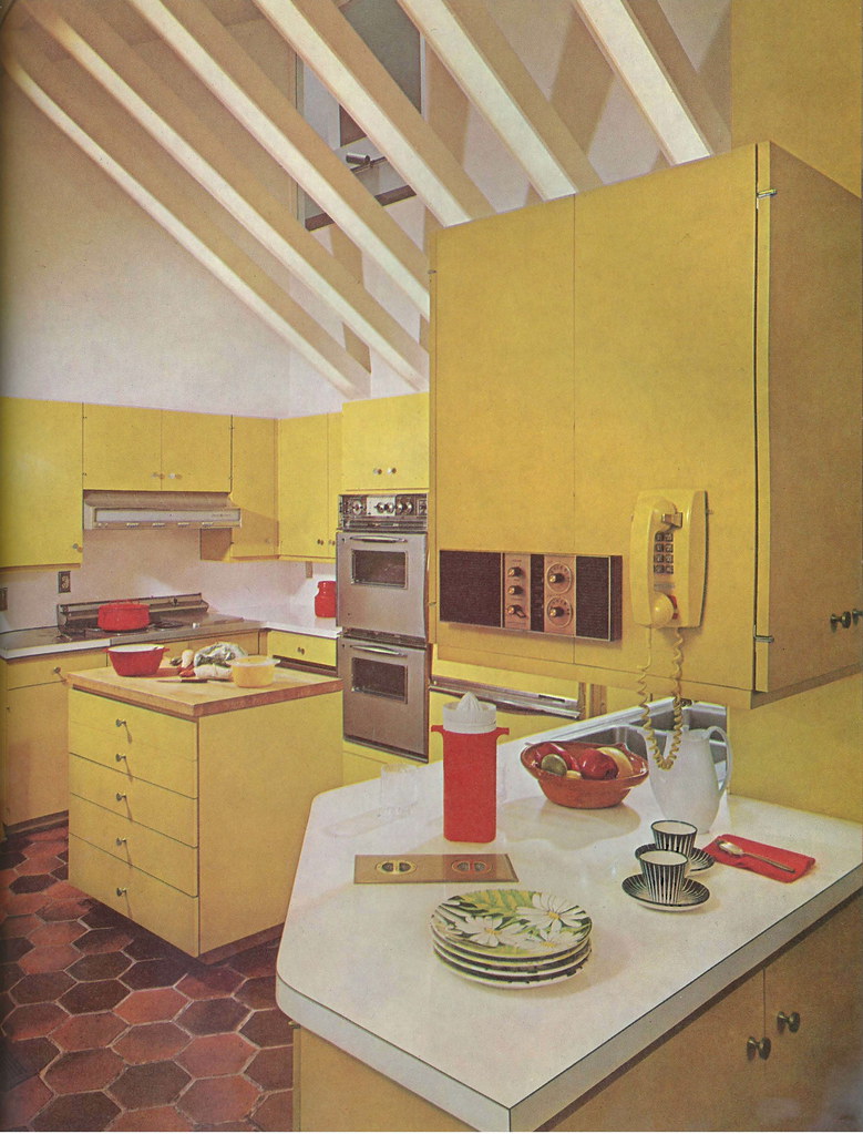 Yellow Kitchen!