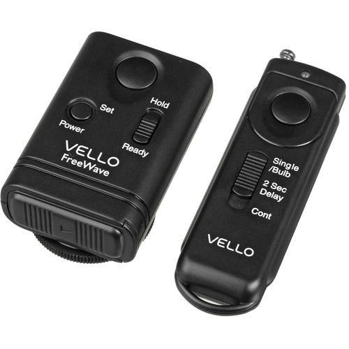 Vello FreeWave Wireless Remote Shutter Release for Nikon w/10-Pin Connection. Compatibility Nikon: D1, D1H, D1X, D2, D3, D3x, D3s, D2H, D2Hs, D2X, D2Xs, D200, D300, D300x, D300s, and D700 Fuji: S3pro and S5pro