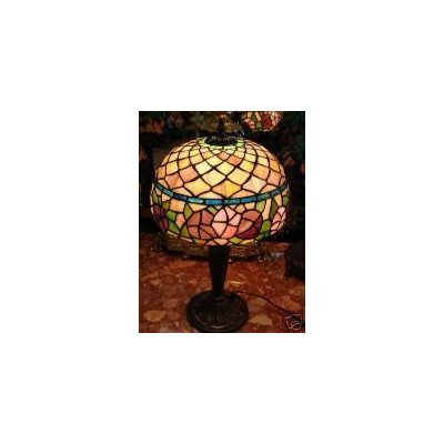 Glorious Roses Floral Design Tiffany Style Table Lamp Made From American Stain Glass Model T12005