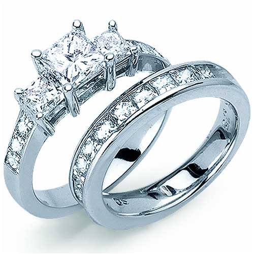 Classic Princess Cut Diamond Engagement Ring Set
