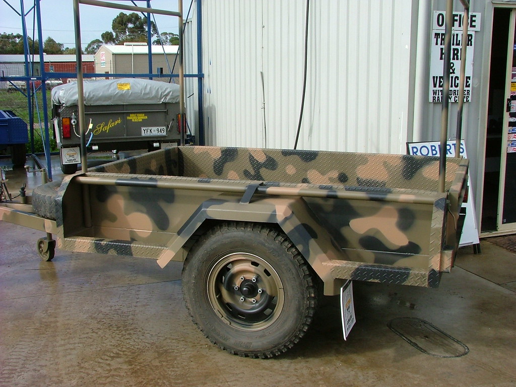 Standard Army Trailer 6x4 by Built Tough  showing H-Bars