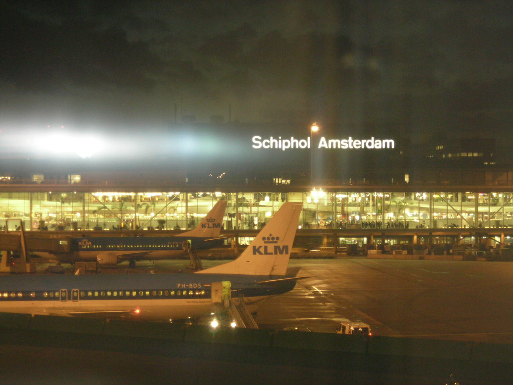 AMSTERDAM. Schiphol airport / Aeropuerto Schiphol
