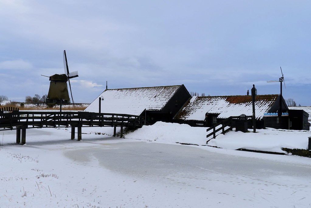 Windmill in the Schermer polder - bovenmolen E