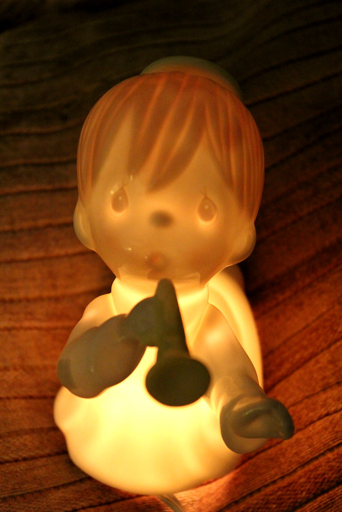 precious moments glowing angel 2 small