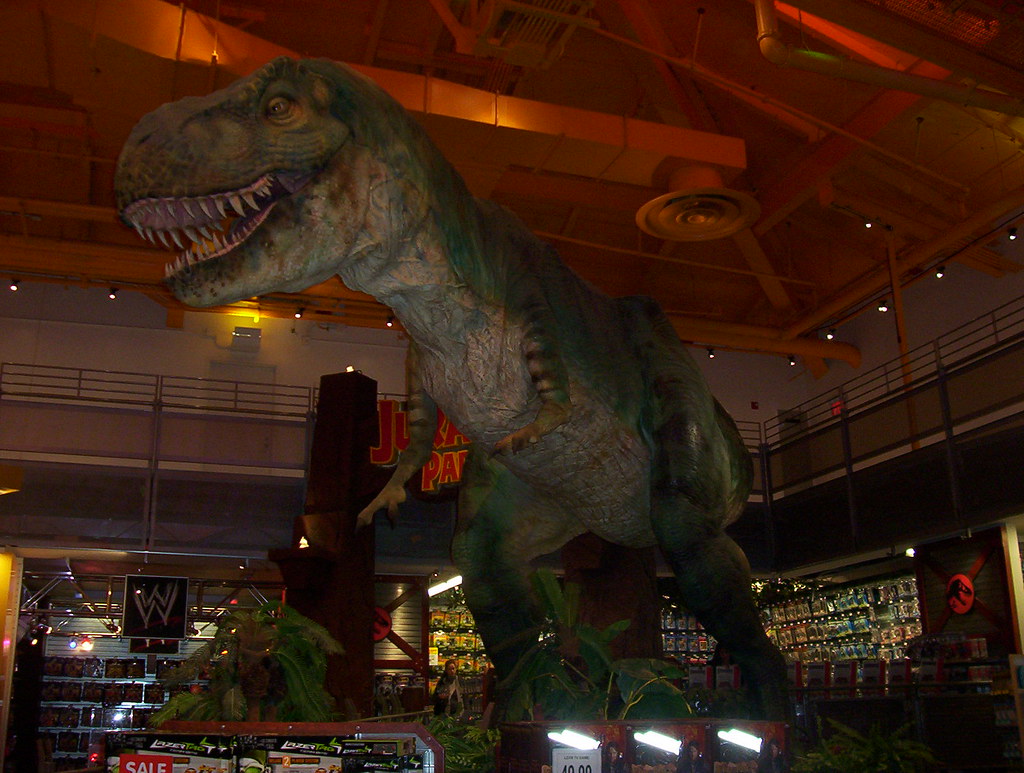 T-Rex, Toys R Us, Times Square