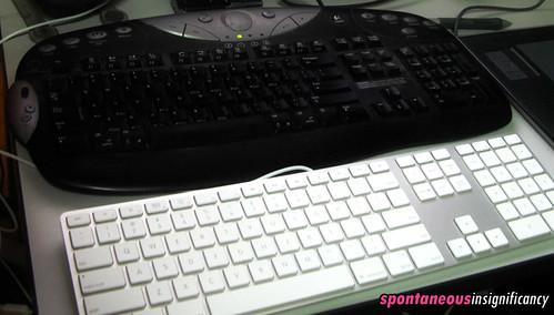 Apple Aluminium Keyboard & Logitech Elite