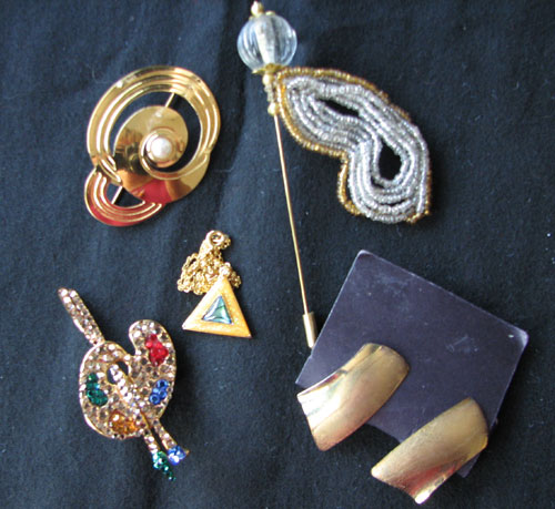 Sparkly Gold Costume Jewelry Set