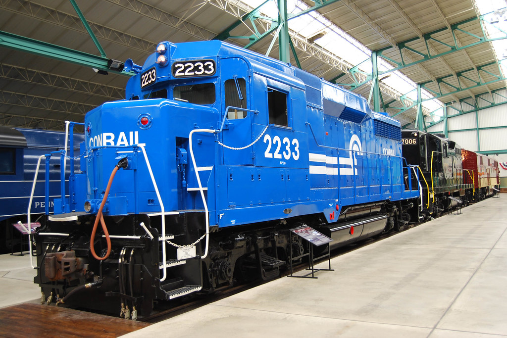 Conrail GP-30 #2233