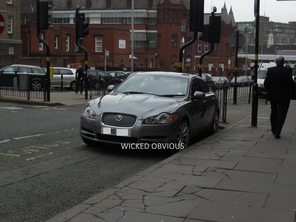 West Midlands Police Unmarked Jaguar XF