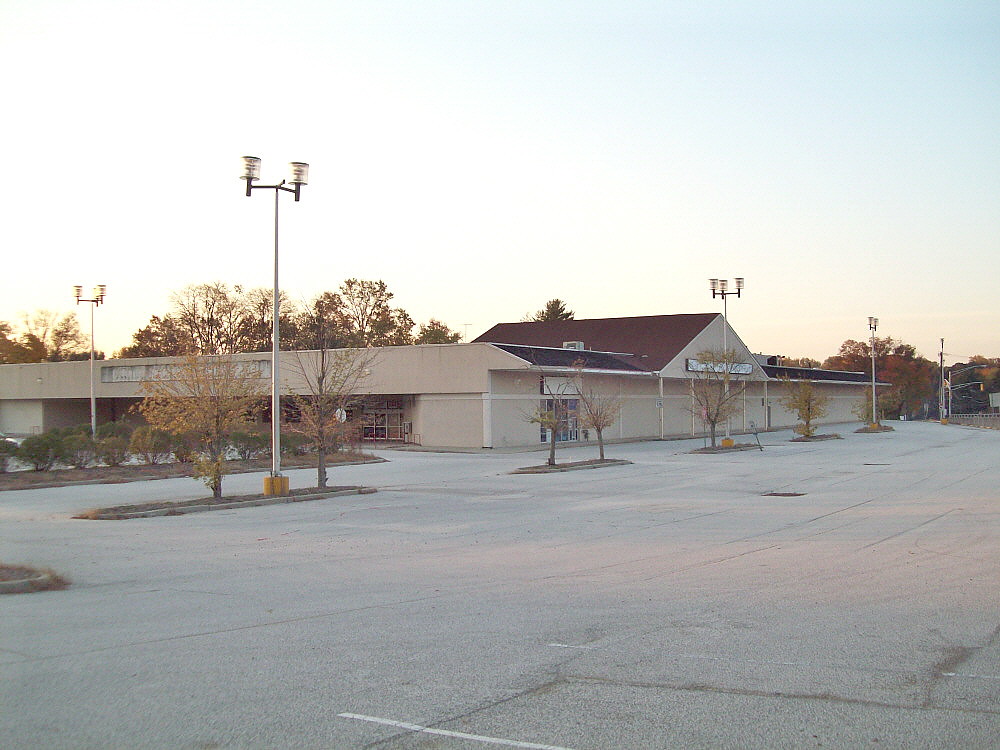 Former Discount Store Ellisburg