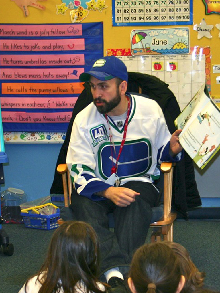 Playoff Beard / Hockey Day In Kindergarten
