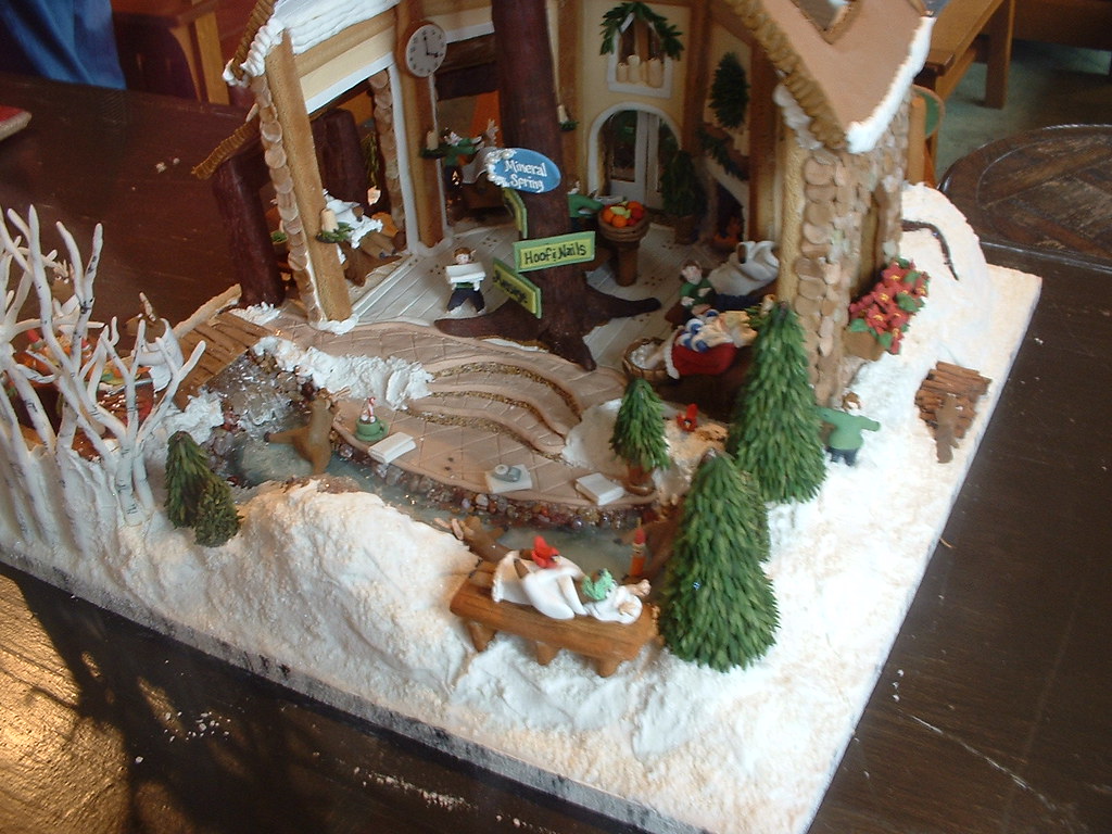 Reindeer Spa--Grove Park Inn Gingerbread House Contest (Annual) 11-2010