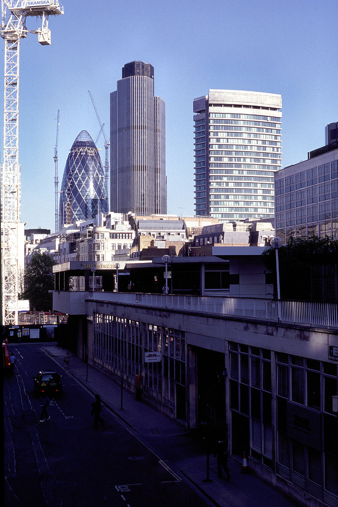 'Gherkin', Tower 42 and Drapers Gardens