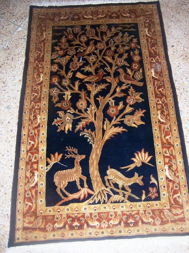 000 0086 size.5 x 3  For further detail & info contact. (ra carpets@yahoo.com) tel: (+923452433054)