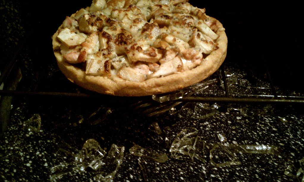 Chicken, pear, and gorgonzola pizza with a hint of shattered glass