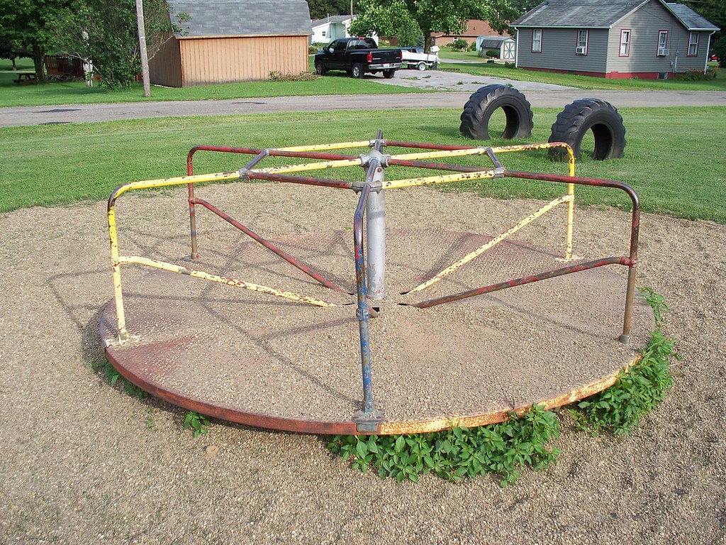 OH East Rochester - Playground