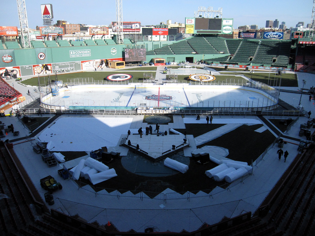 2010 Winter Classic - building the rink 20