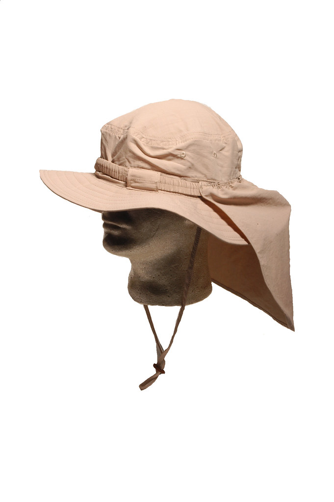 BOONIE HAT WITH UNIVERSAL SHADE
