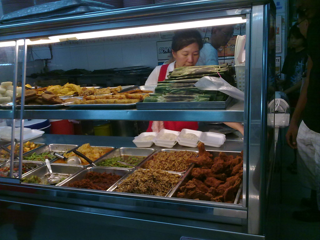 Last meal in Singapore: nasi lemak at the Ponggol Nasi Lemak Centre