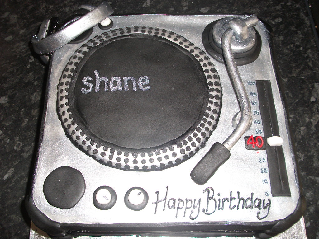 Single DJ Deck Cake