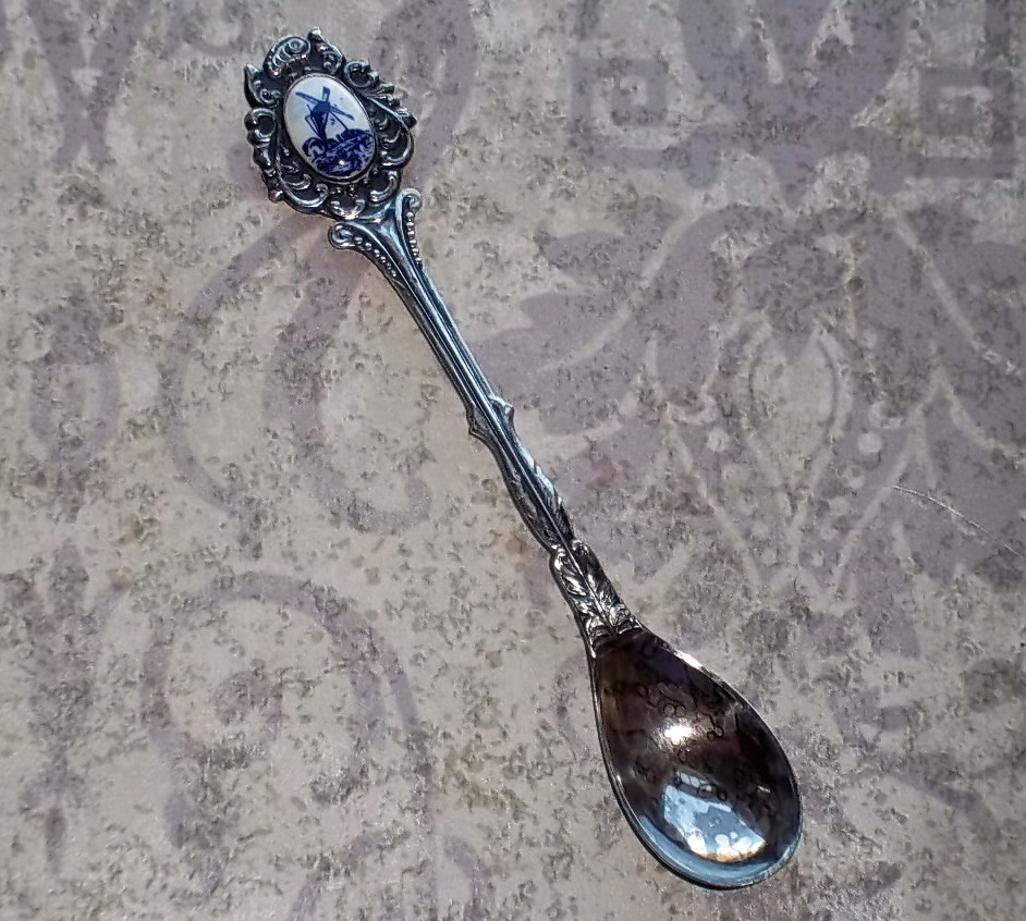 Holland Souvenir Spoon with Delft-type Pottery Windmill Decoration