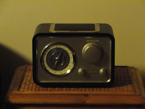 Crosley Tabletop Radio