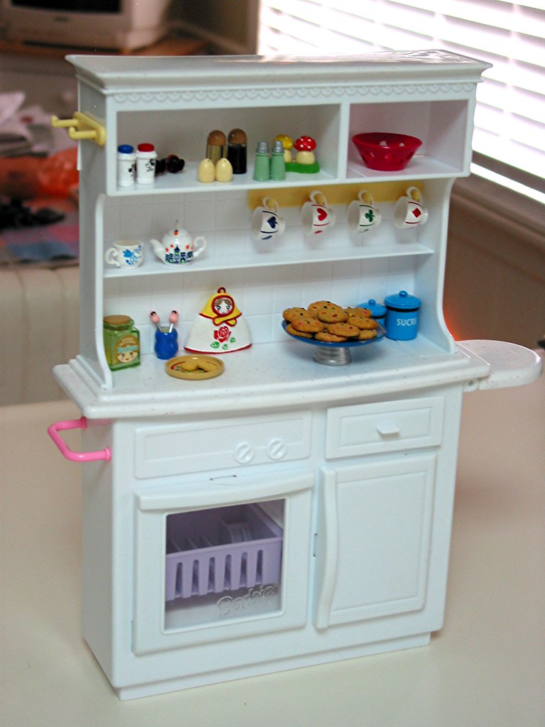 Barbie Cabinet