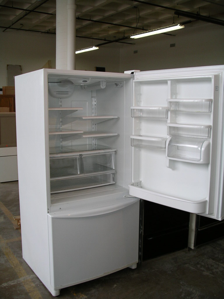 Kenmore Elite Refrigerator Over Freezer $400