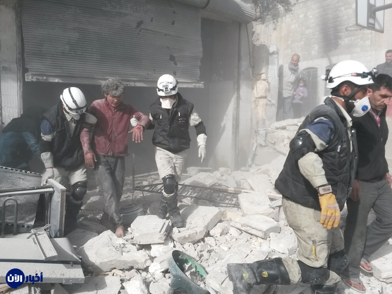 الدفاع المدني في حلب بين وابل الدمار والإمكانات الضعيفة
