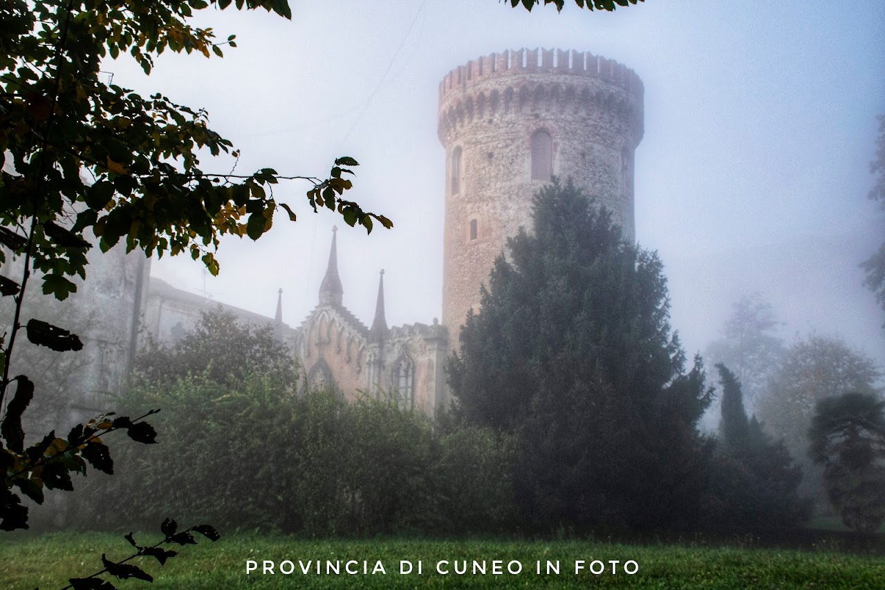 Fotografie Castello di Envie - Envie