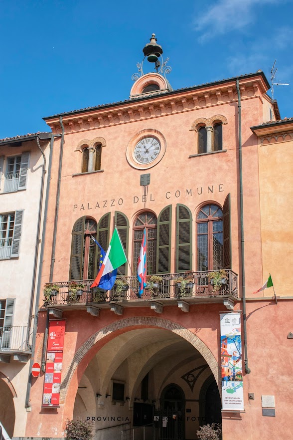 Fotografie Alba capitale delle Langhe