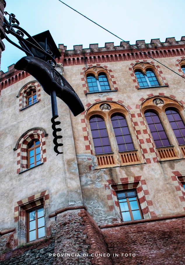 Fotografie Il Borgo di Barolo - Langhe